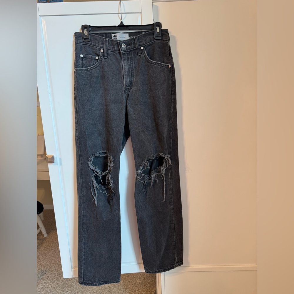 Levi’s Silver Tab Strauss & Co Women’s Black ‘94 Baggy Distressed Black Jeans